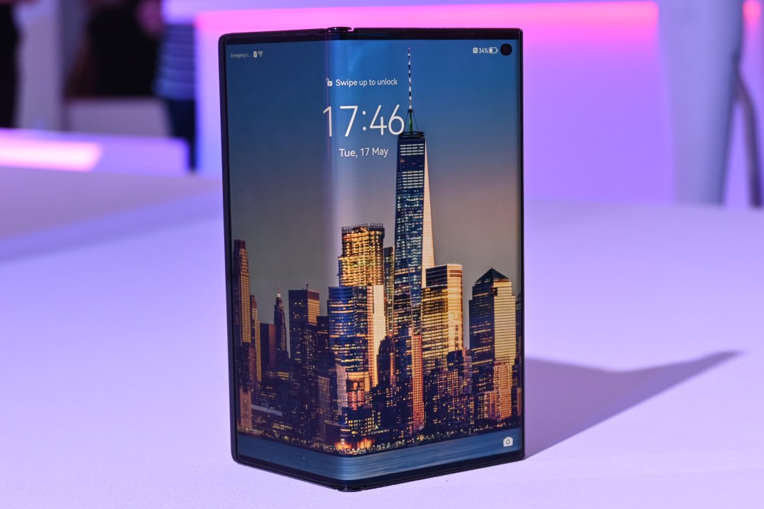 Huawei Mate XS 2 hands-on review part-folded open on lock screen
