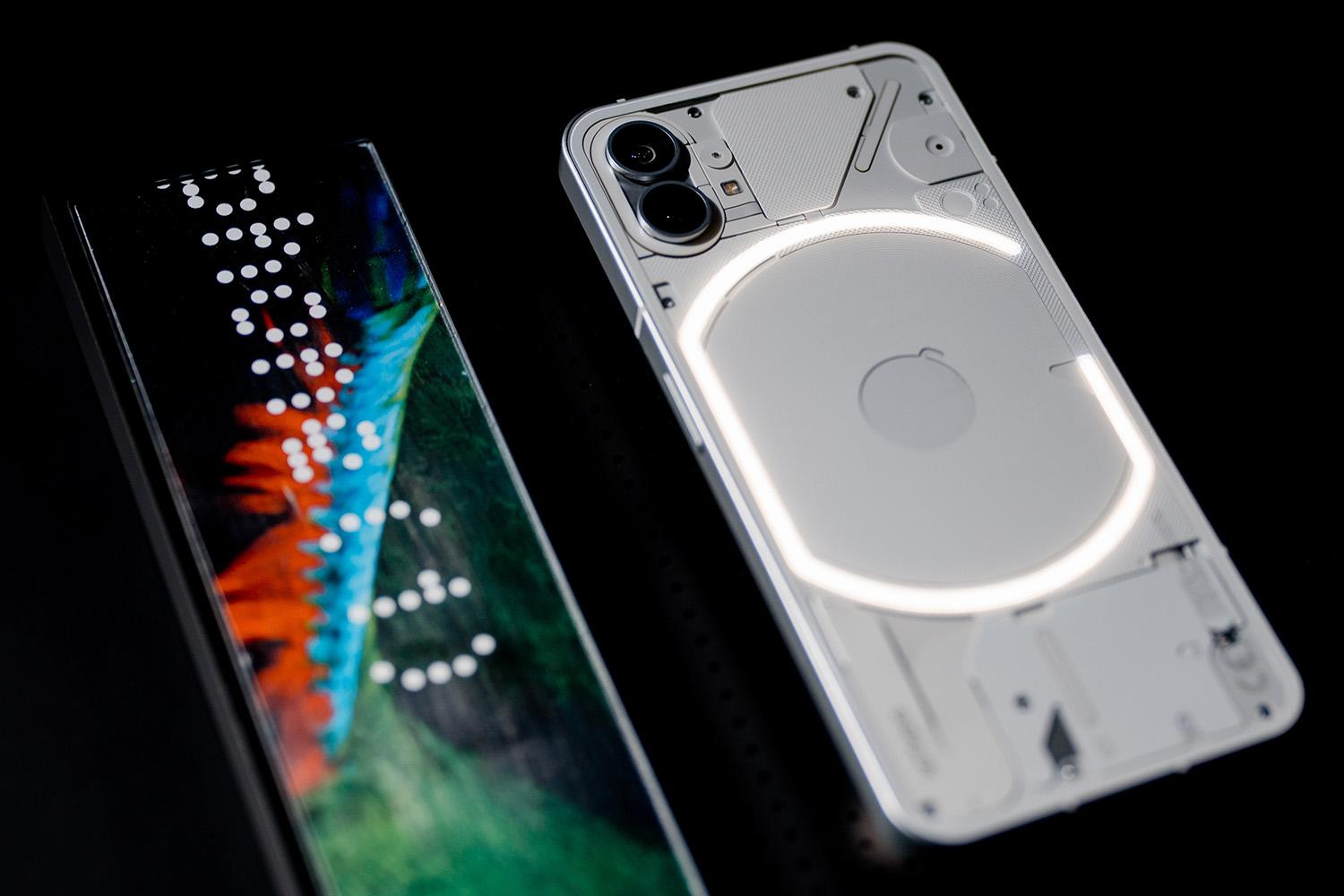 Nothing Phone 1 finally makes its way to US with beta program | Stuff