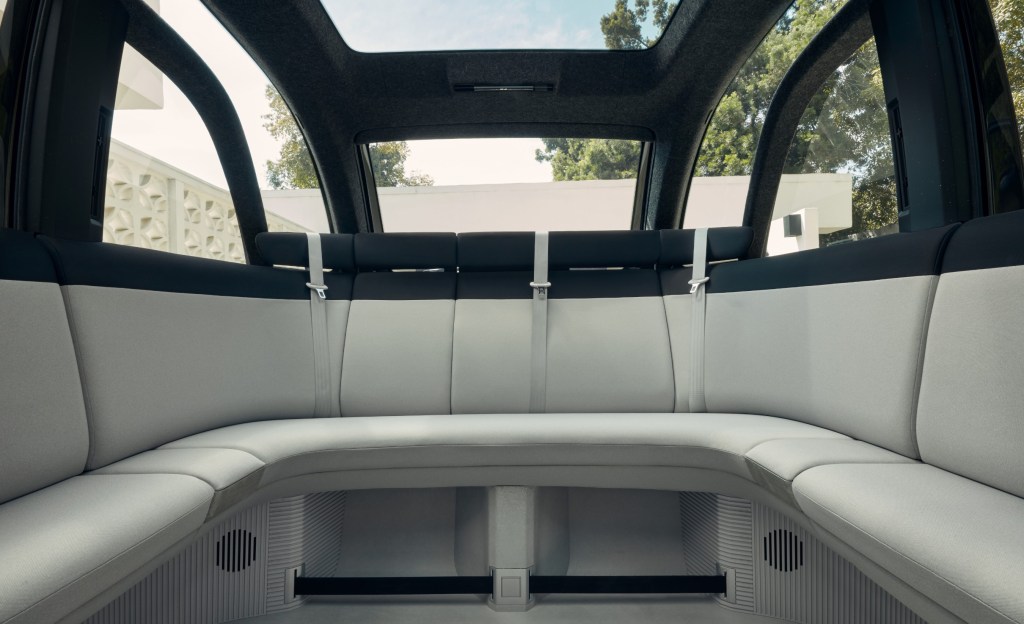 Νέα Apple Car, φήμες, τιμή και ημερομηνία κυκλοφορίας 3 Canoo Driverless Car