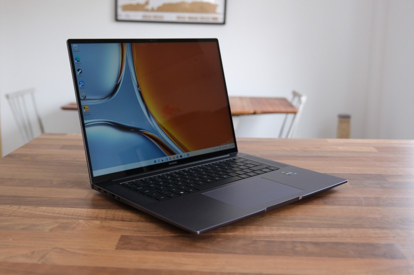 Huawei MateBook 16S review: premium and powerful