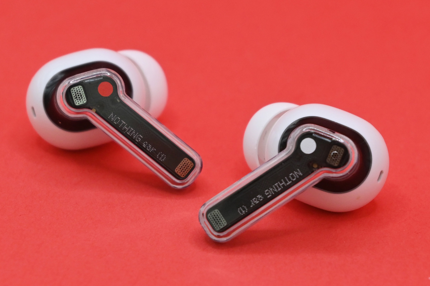 Nothing Ear 1 headphones review earbuds by themselves