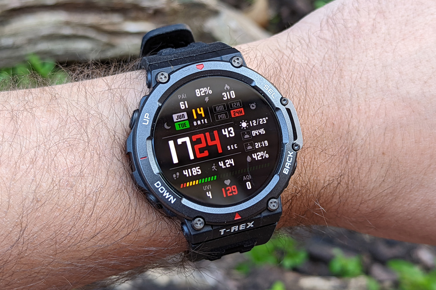 Amazfit T-REX 2」エンバーブラック-