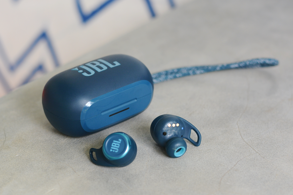 JBL  Reflect Flow Pro true wireless NC earbuds for sport 