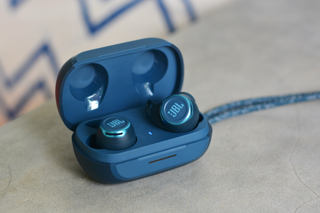 JBL Reflect Flow Pro review: noise-cancelling sports earbuds