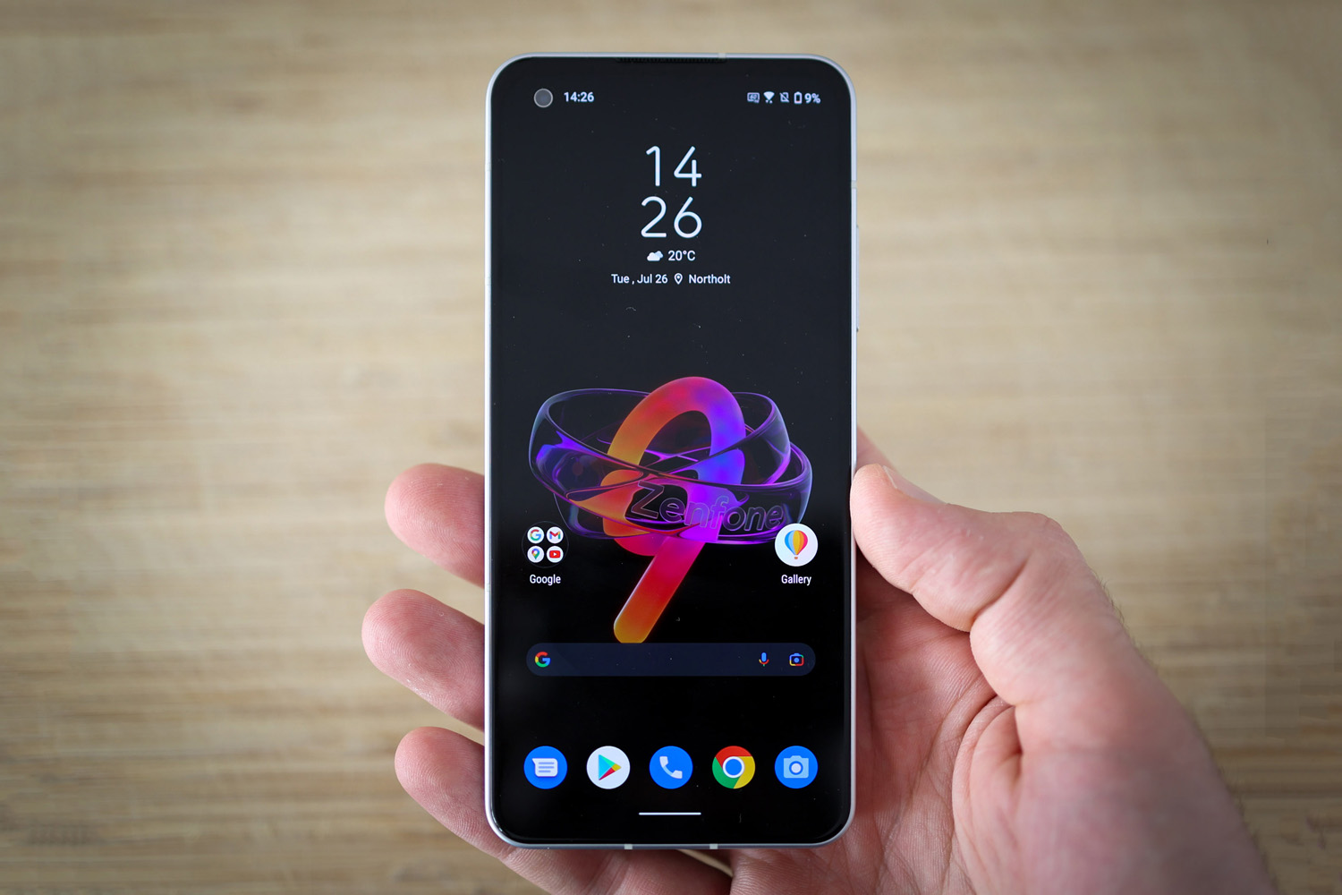 Asus Zenfone 9 review: The smallest superphone | Stuff