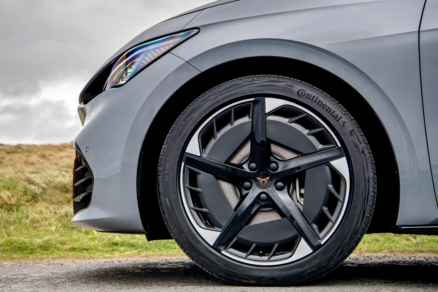Cupra Born V3 review alloy wheels