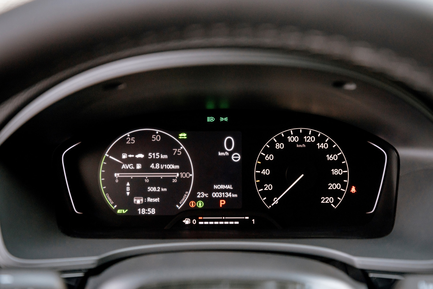 2022 Honda Civic e:HEV instrument cluster