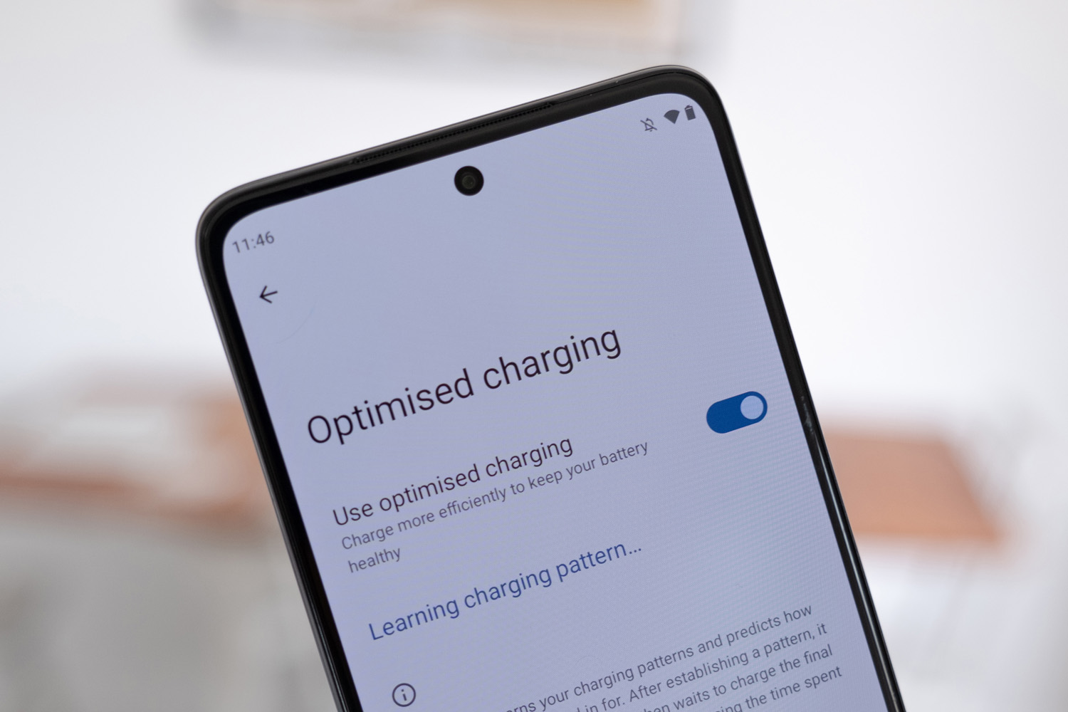 Motorola Moto G82 review battery charging