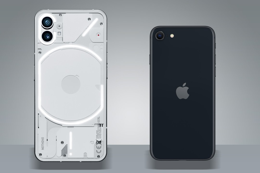 Nothing Phone 1 vs Apple iPhone SE 2022