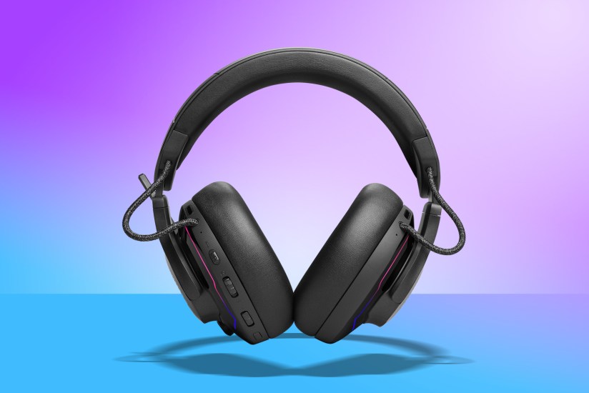 JBL’s Quantum 910 Wireless does head tracking for superior spacial sound