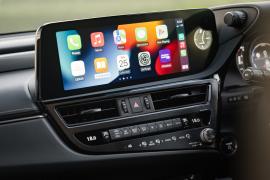 Apple could open up CarPlay voice control beyond Siri