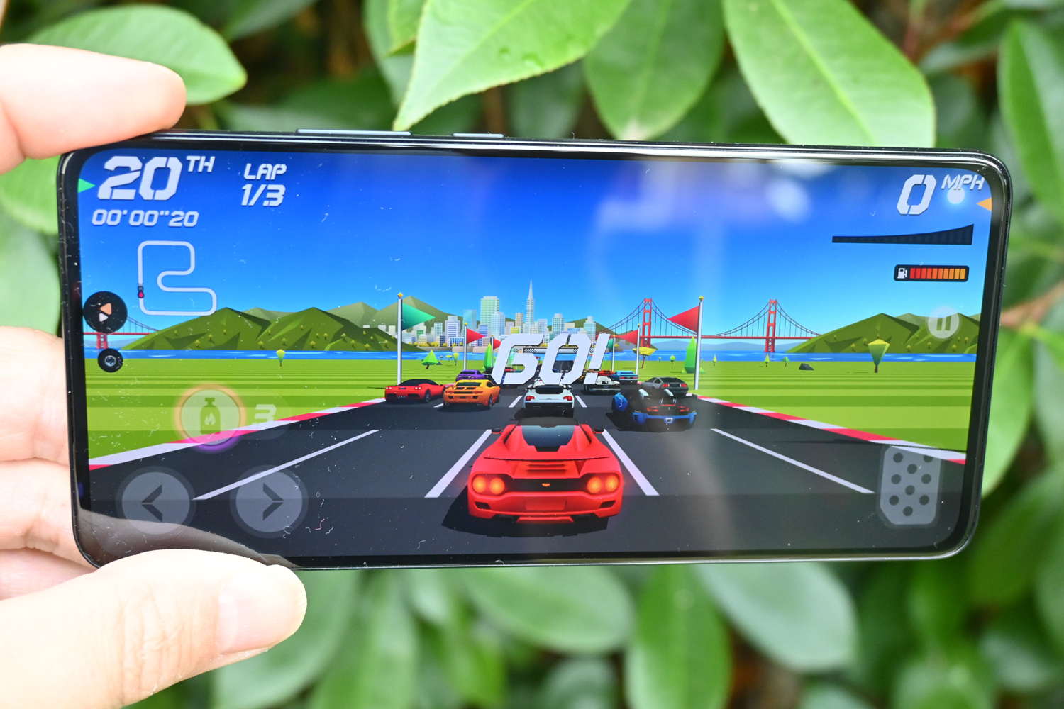 Motorola Edge 30 smartphone gaming