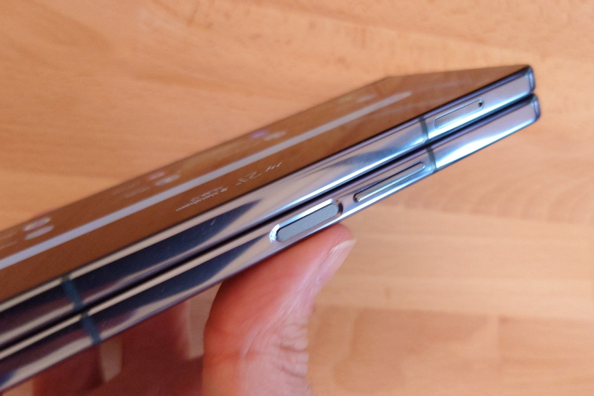 Samsung Galaxy Z Fold 4 review mega multitasker Stuff