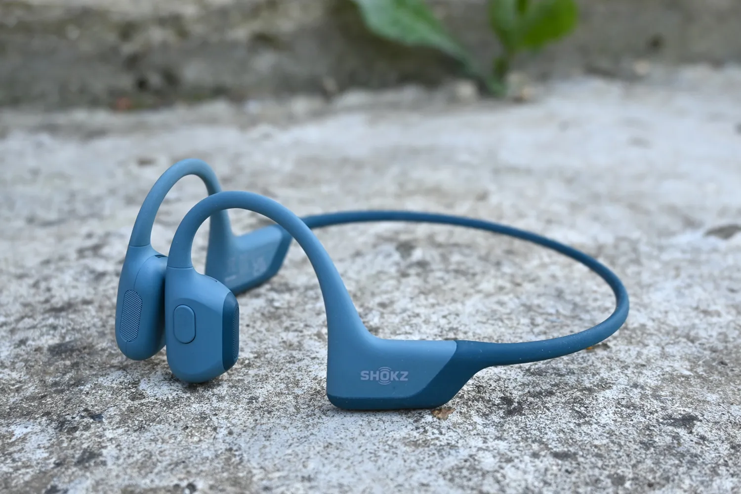 Shokz OpenRun Pro review: Bone conduction headphones done right