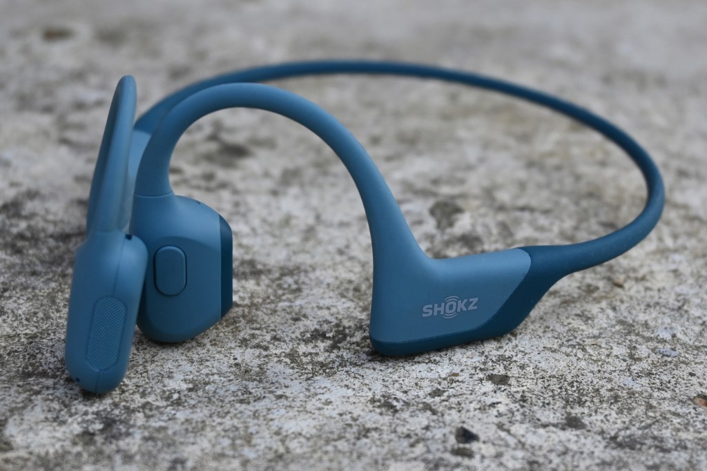 Shokz OpenRun Pro sports headphones review - Time to get moving! - The  Gadgeteer