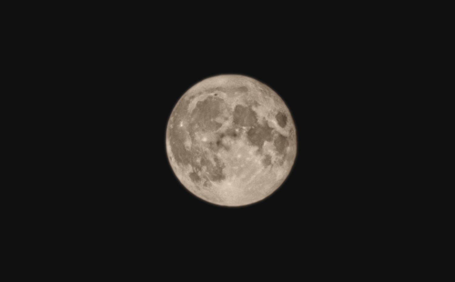 Xiaomi 12S Ultra camera samples moon