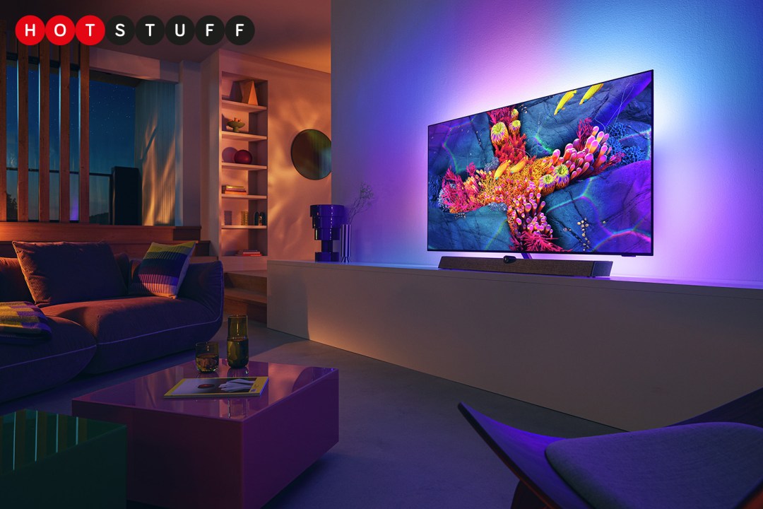 Philips new OLED807 Ambilight TV - TP Vision