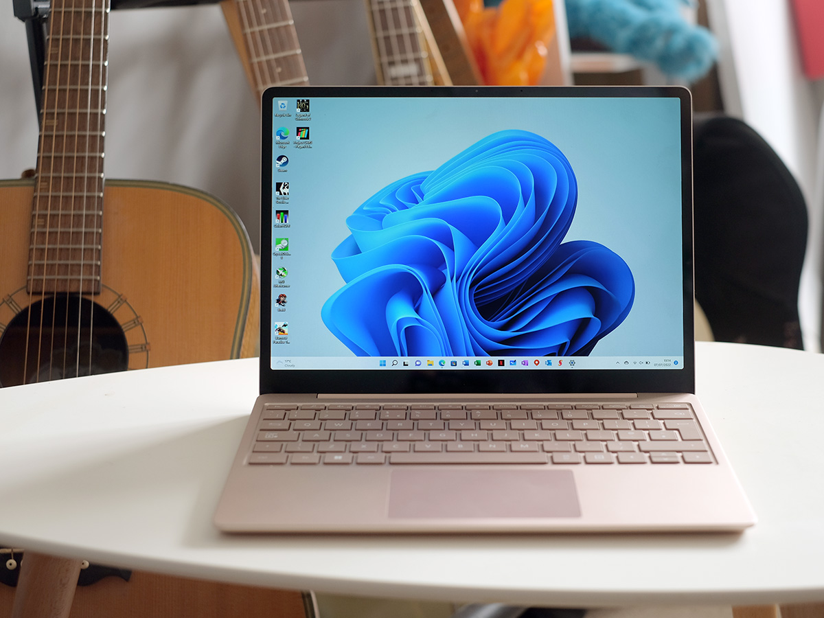 Microsoft Surface Laptop Go 2 review: portable first | Stuff