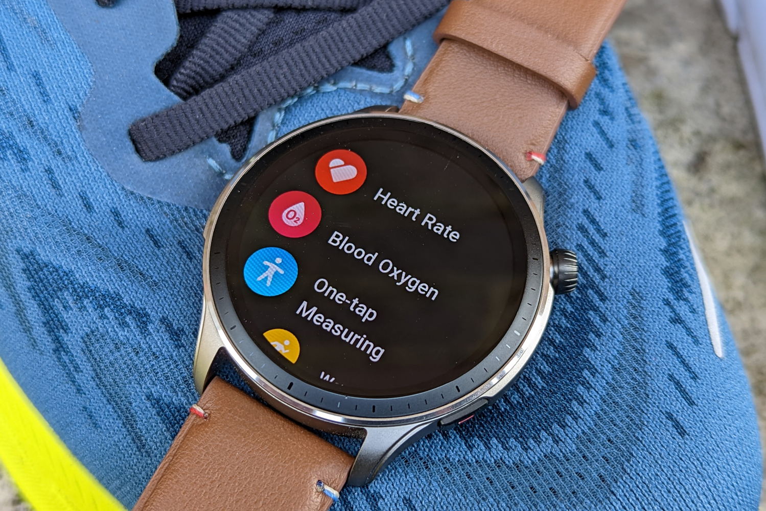 Amazfit GTR 4 review apps list