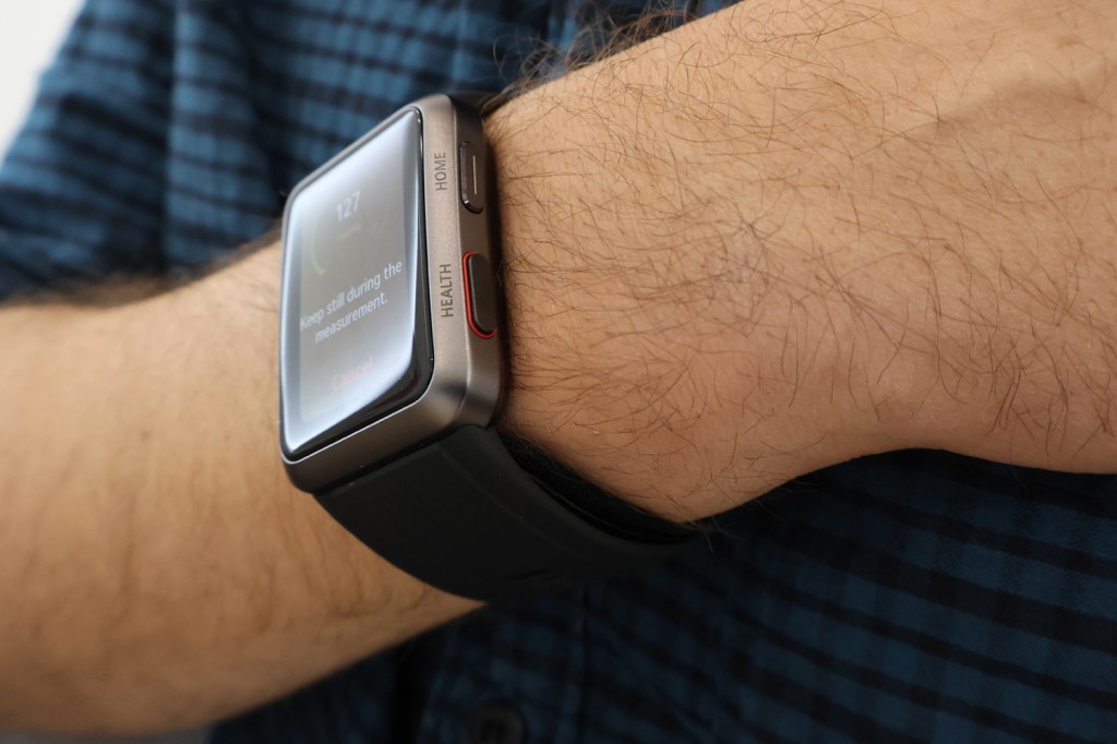 Huawei Watch D hands-on review: wonder pressure | Stuff