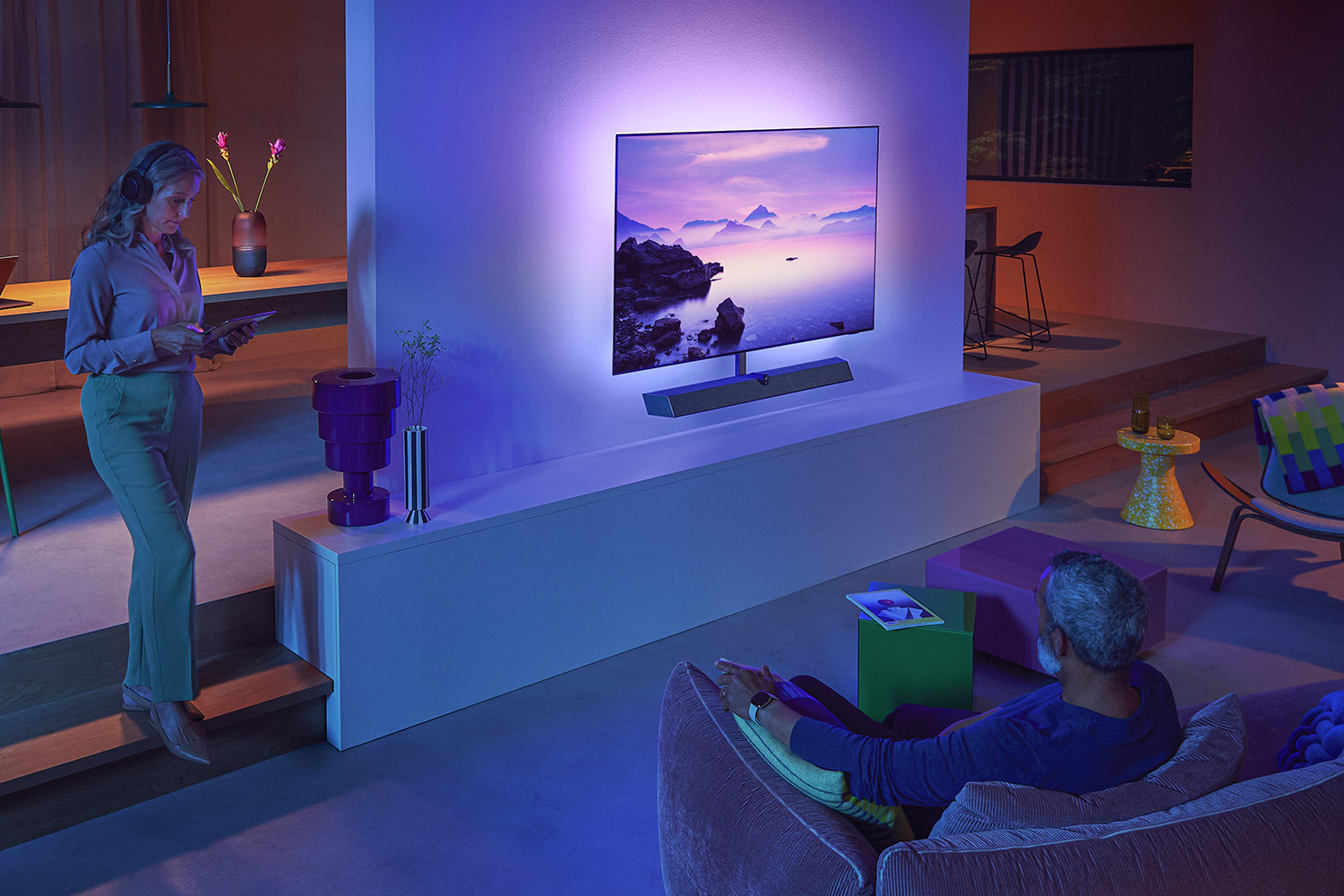 I tested an Ambilight OLED TV and it made me feel like a kid at Christmas