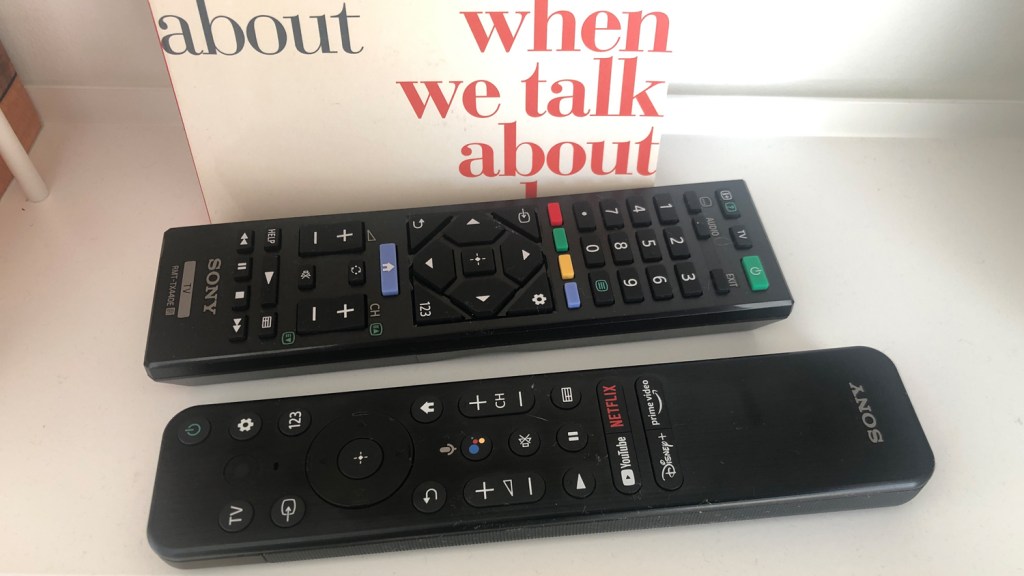 Sony XR-55A80K review remote controls