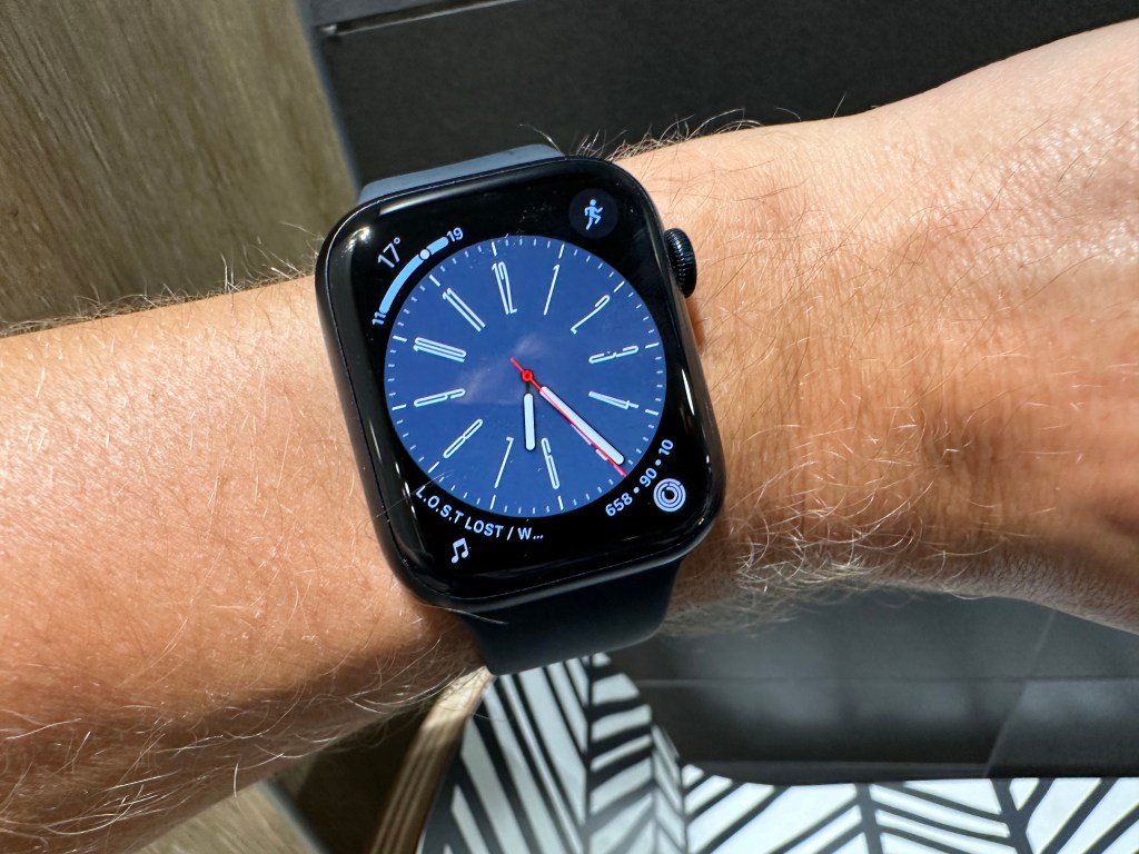 Apple Watch 8