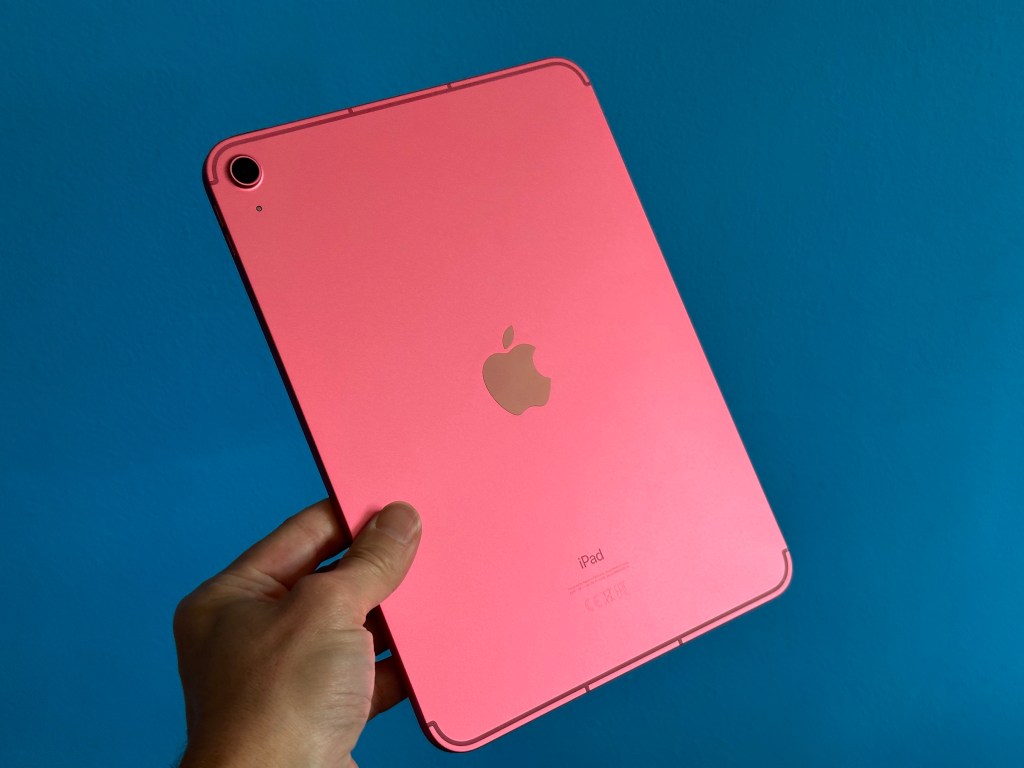 Apple iPad 10th Gen Review 