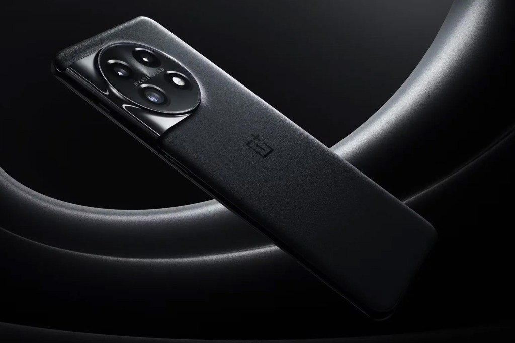 OnePlus 11 Weibo video teaser black rear