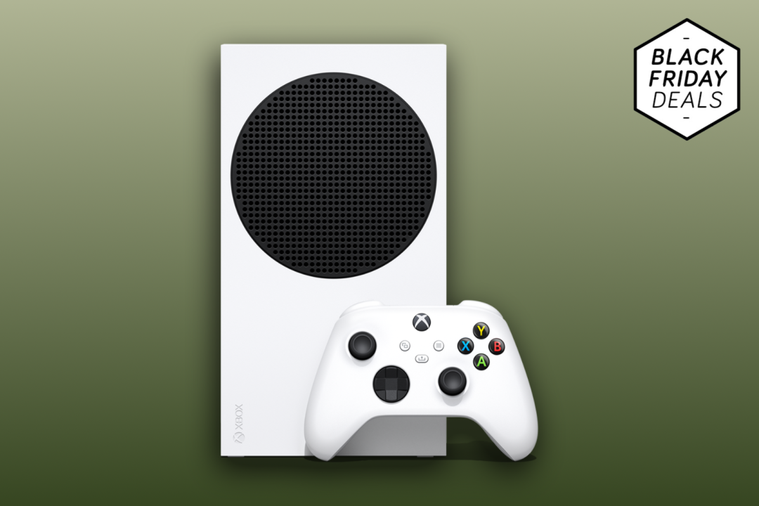 Xbox Series S with Controller against a green background