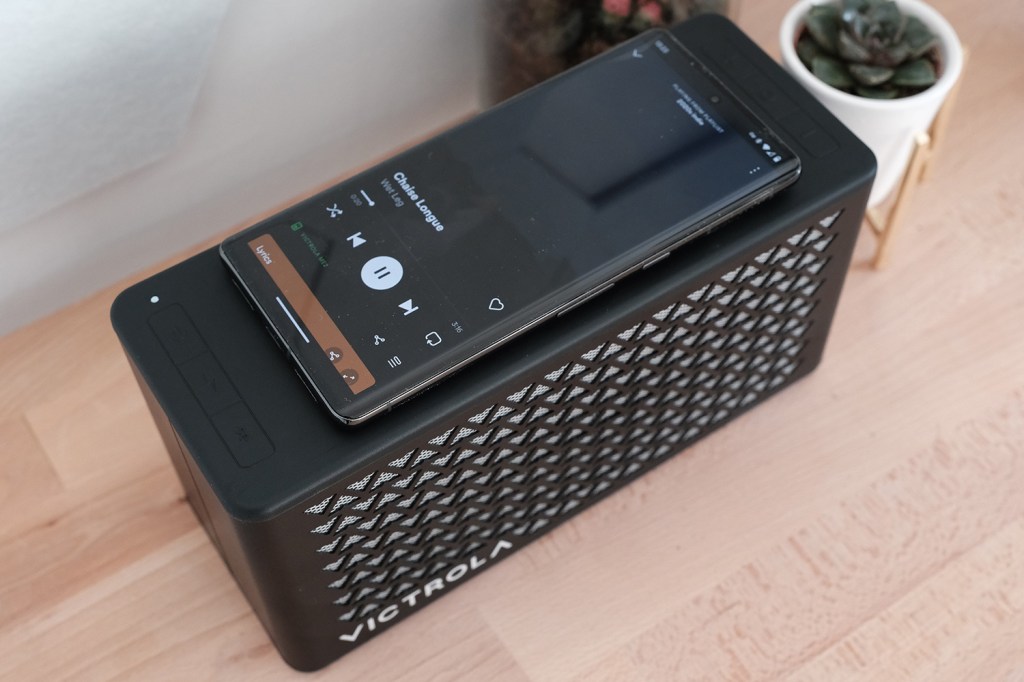 Victrola Music Edition 2 review charging phone