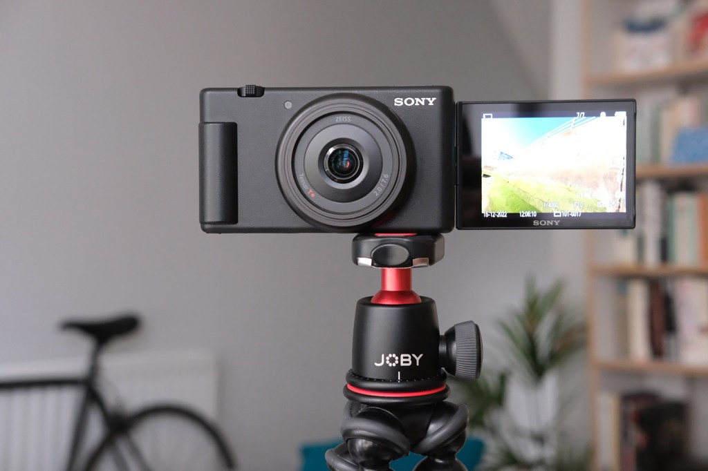 Sony ZV-1F Review