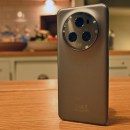 Honor Magic 5 Pro hands-on review: super fast shooter?