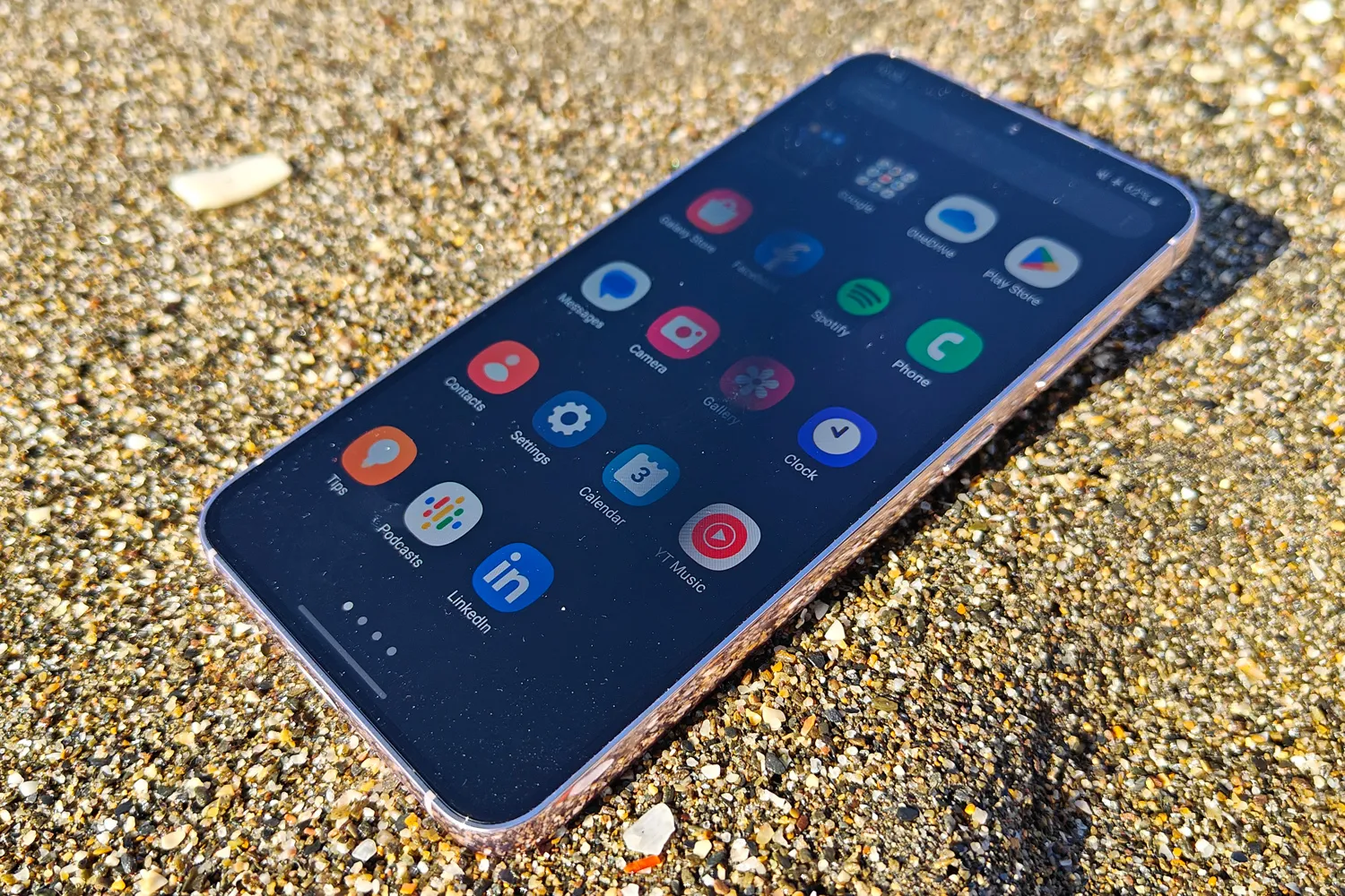 Samsung Galaxy S23 Plus Review: the Best Bet in the S23 Lineup