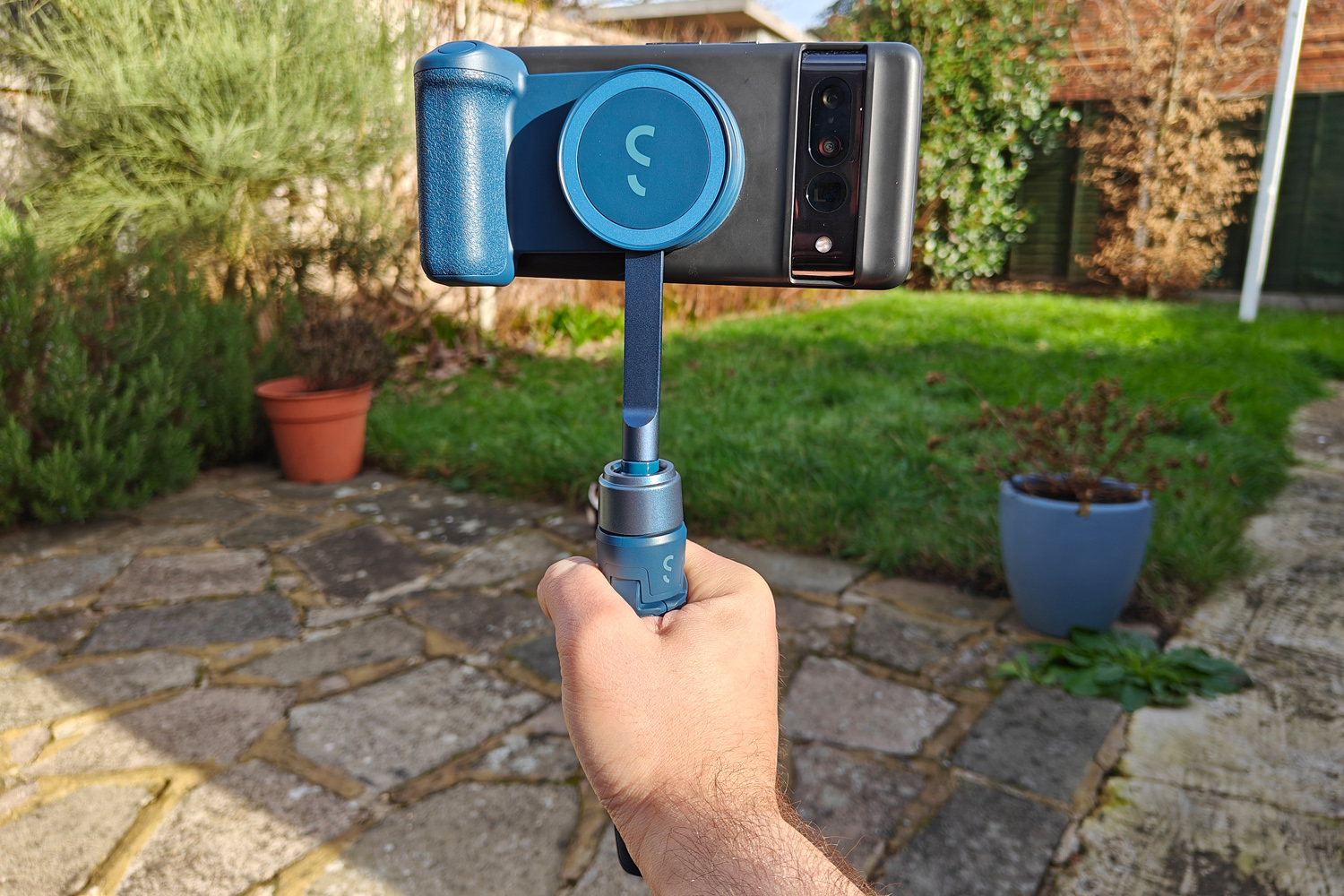 Shiftcam SnapGrip review selfie tripod