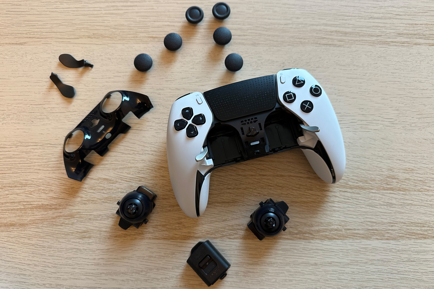 Sony Dualsense Edge controller review parts