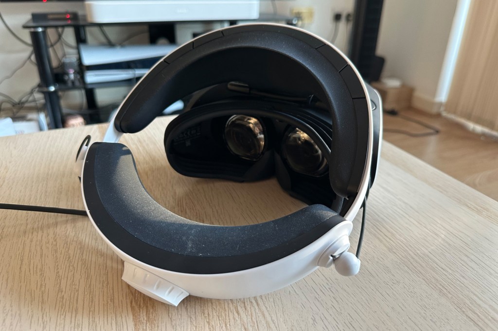 PlayStation VR 2 review: a virtual reality all-rounder