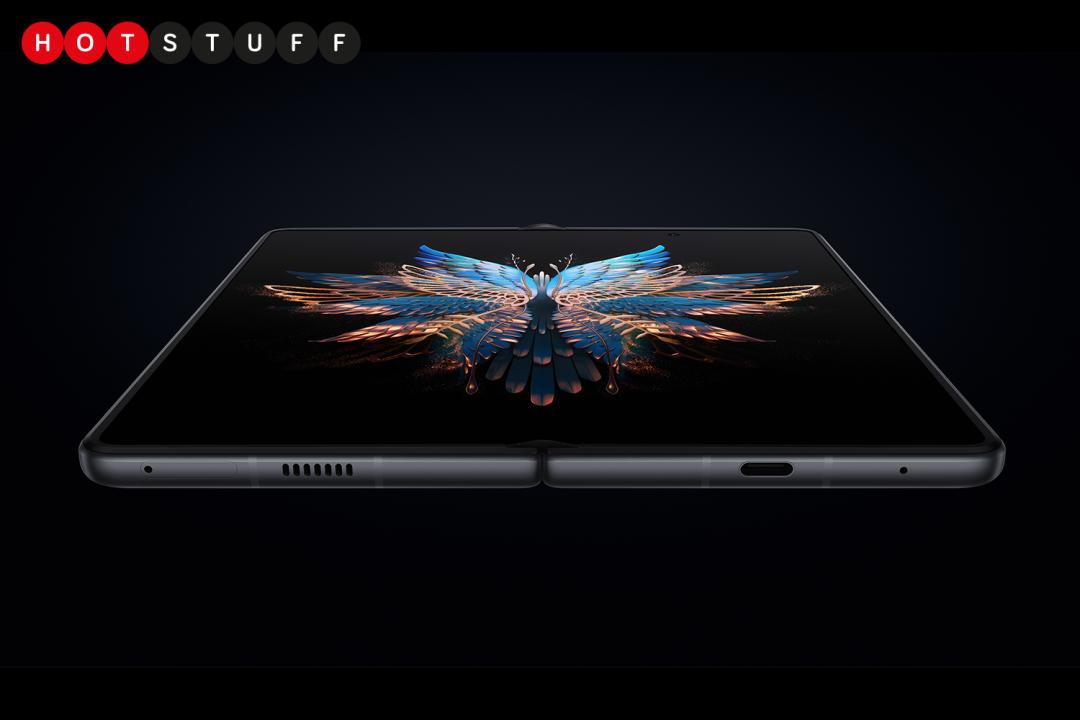 Tecno-Phantom-V-Fold-MWC-2023-Hot-Stuff-Lead