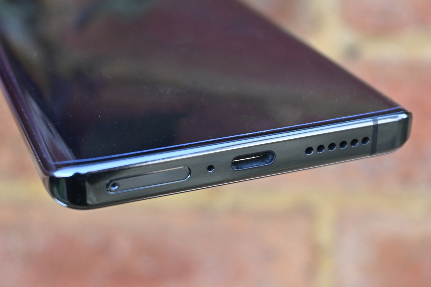 Vivo X90 Pro review USB-C port