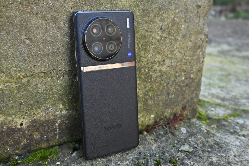 Vivo X90 Pro review: another Zeiss zinger