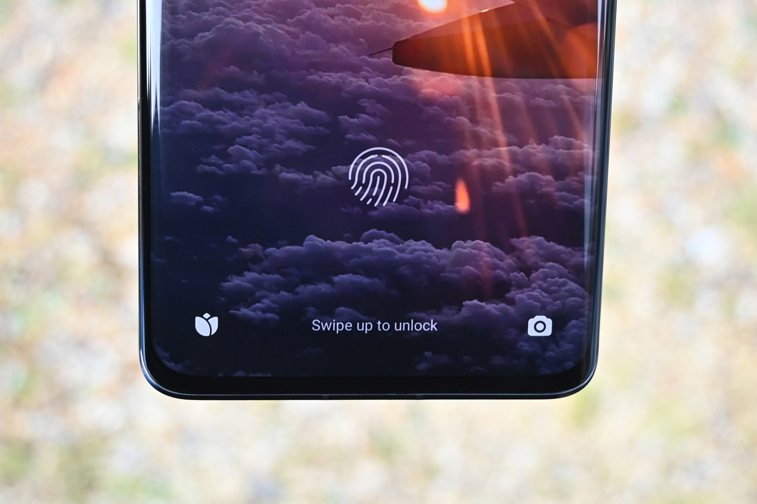 Xiaomi 13 Pro review fingerprint sensor