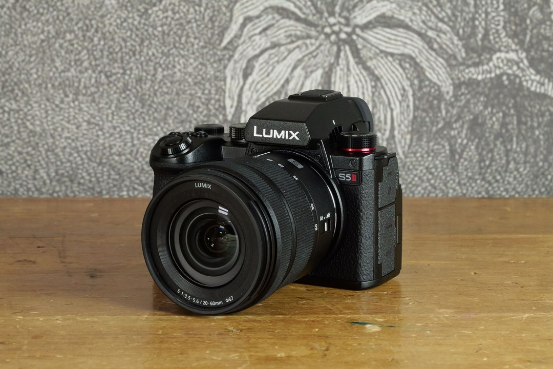 panasonic s5II front no strap