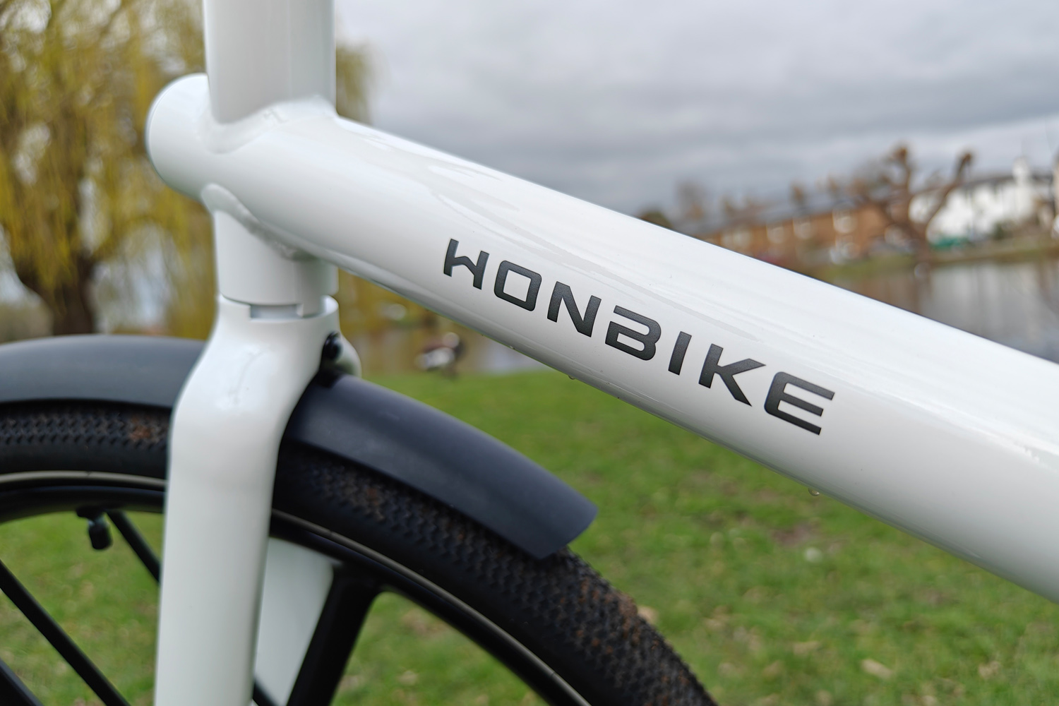 Honbike U4 ebike review frame logo