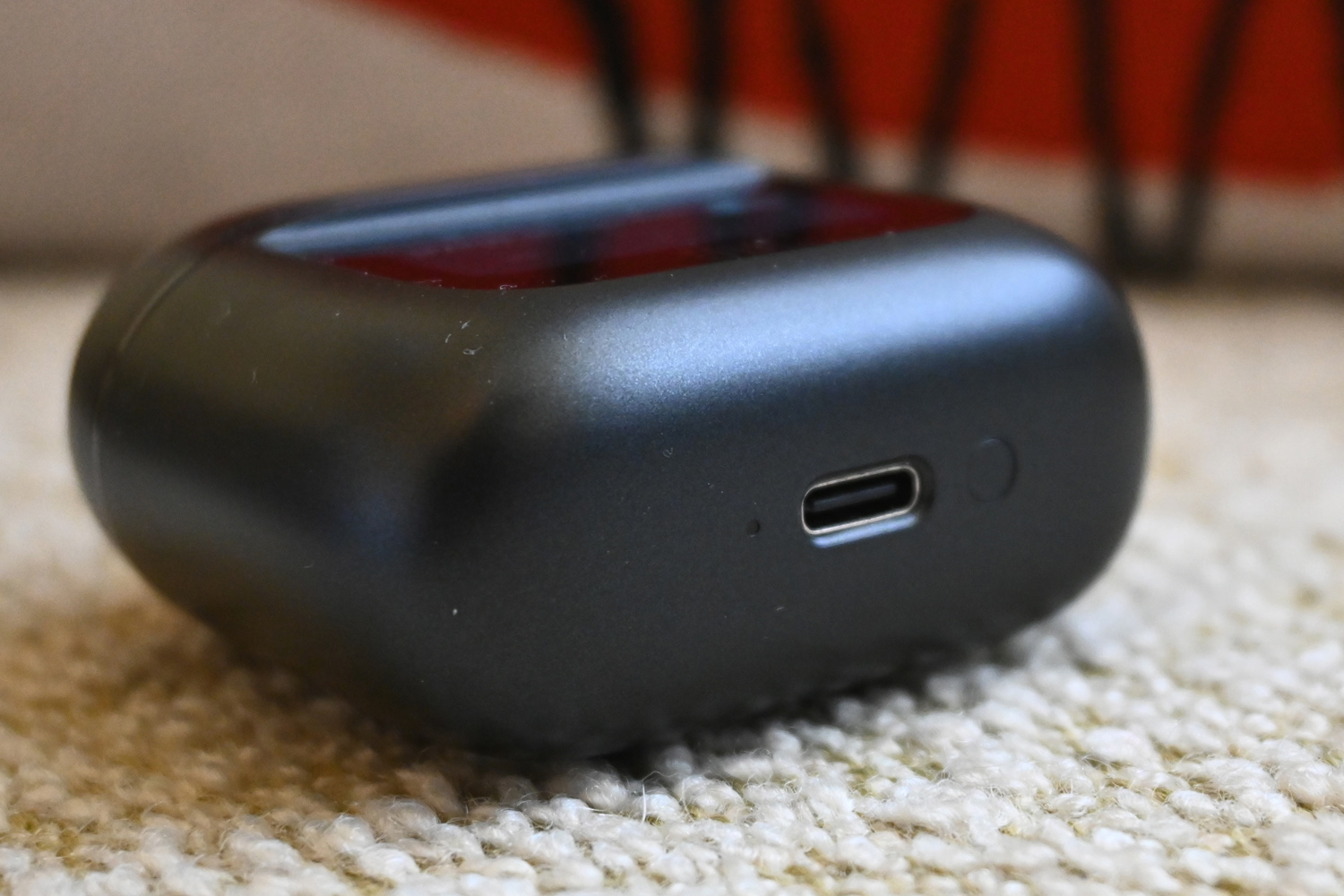 JBL Tour Pro 2 review USB-C port