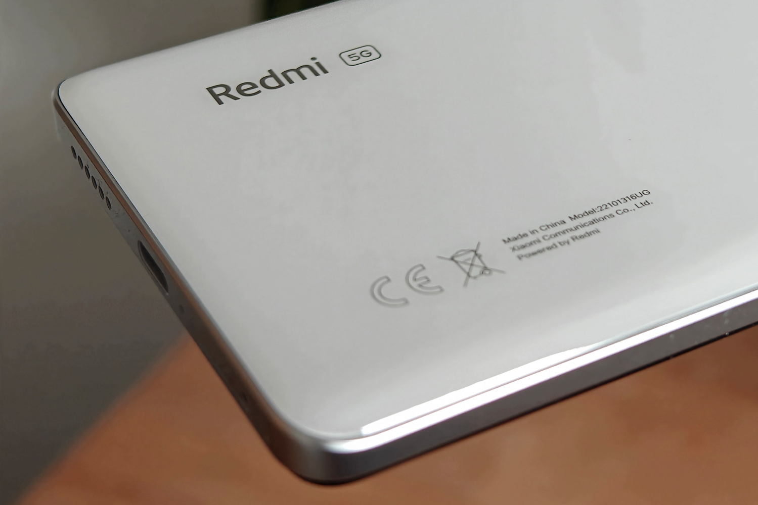 Redmi Note 12 Pro+ review rear logo