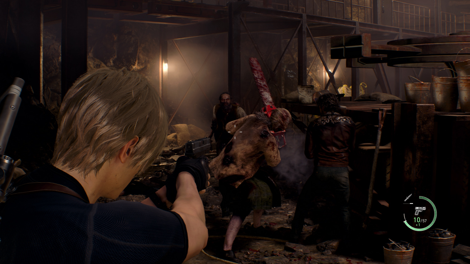 Resident Evil 4 remake chainsaw