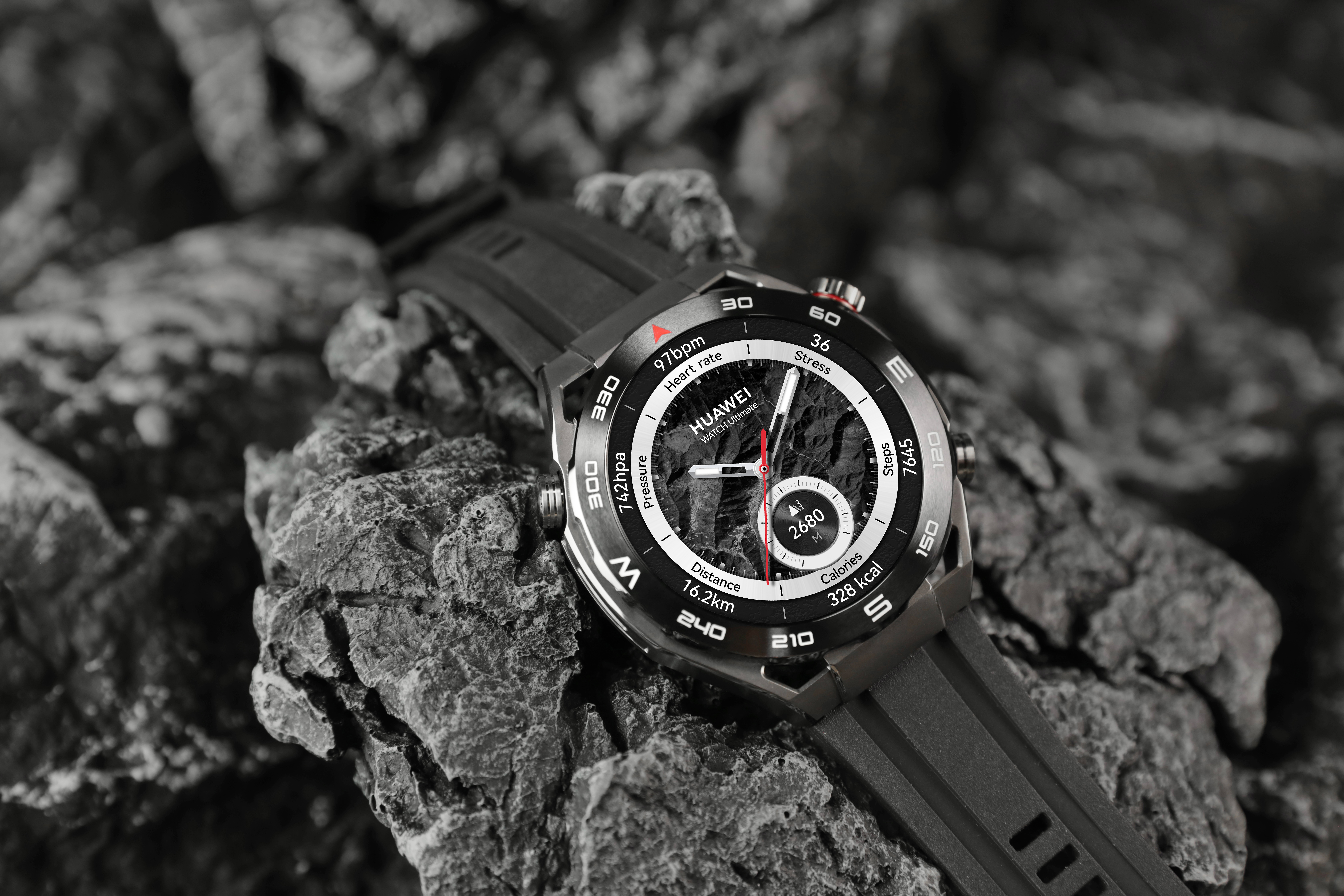 Huawei Watch Ultimate takes smartwatch design to a whole new level
