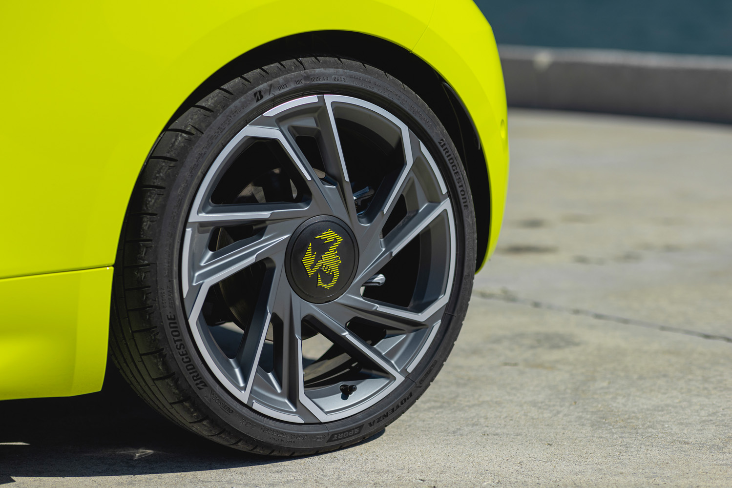 Abarth 500e alloy wheels