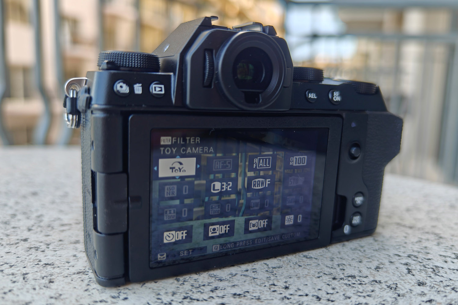 Fujifilm X-S20 hands-on LCD display