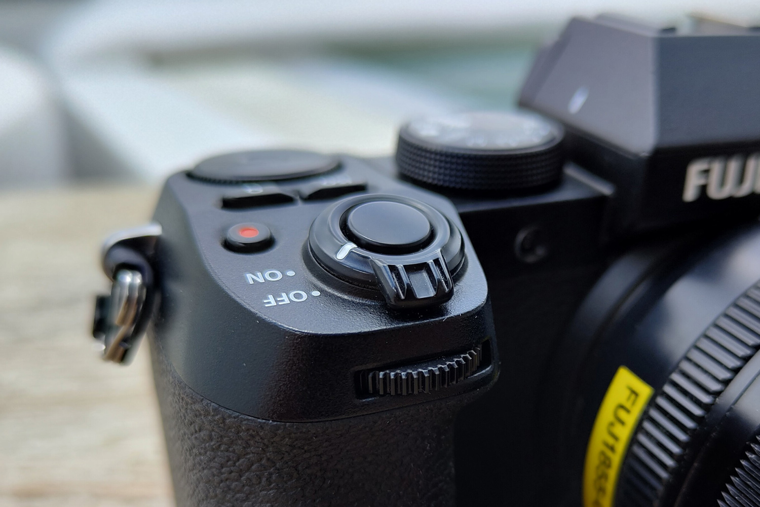 Fujifilm X-S20 review shutter button